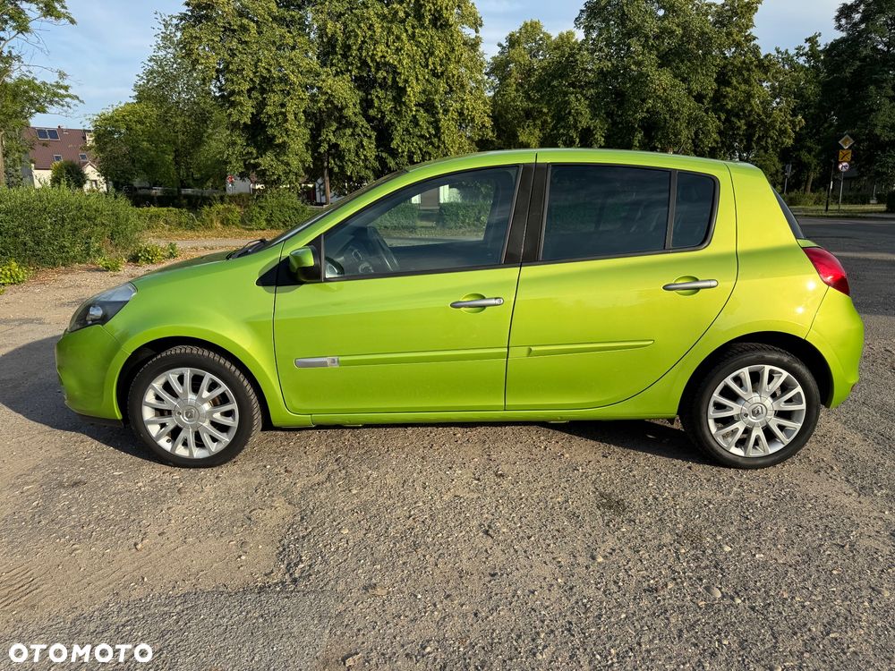 Renault Clio 1.2 TCE Authentique - 19