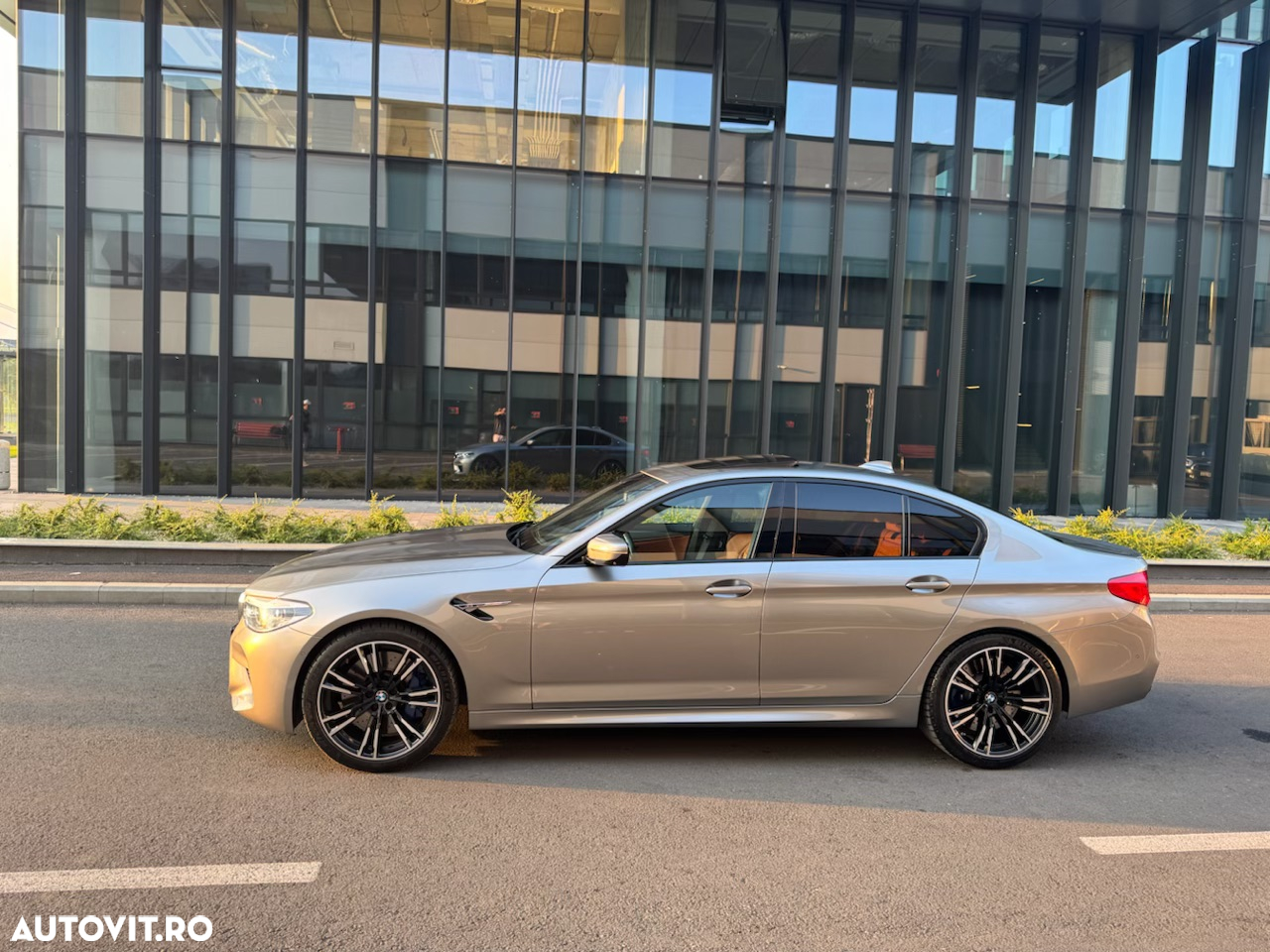 BMW M5 Standard - 4