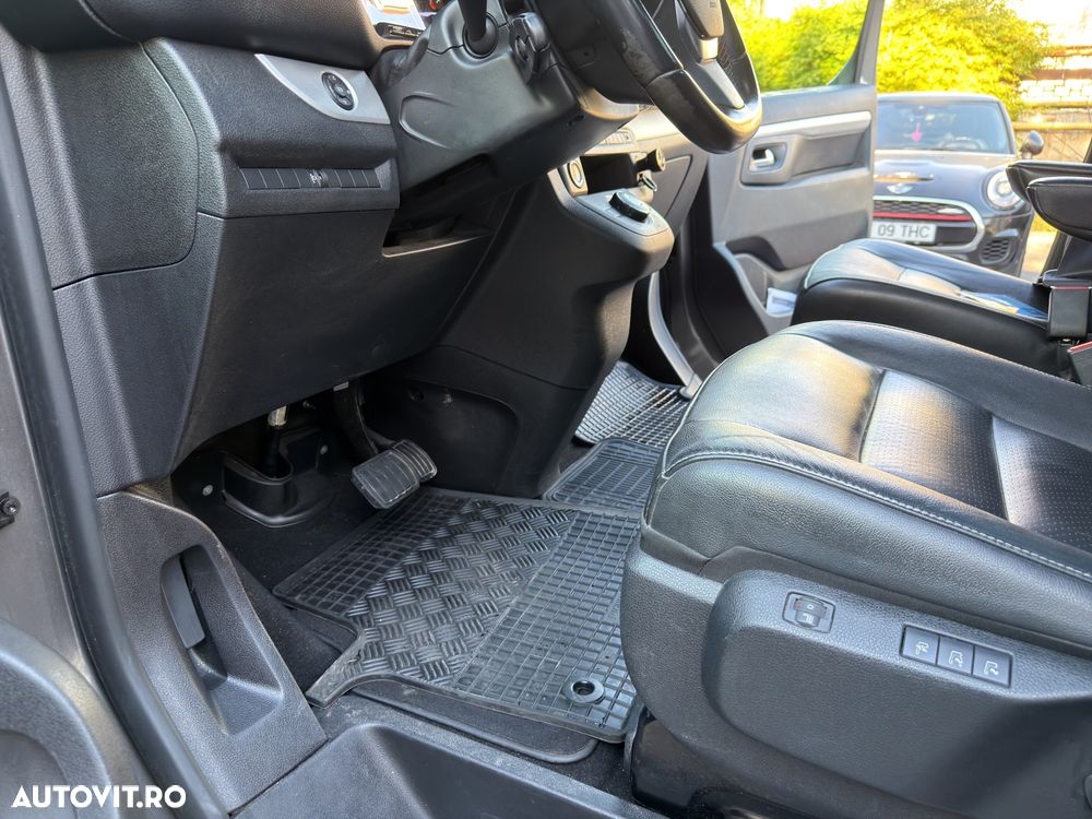 Opel Zafira - 27