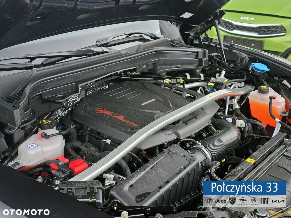 Alfa Romeo Stelvio - 32