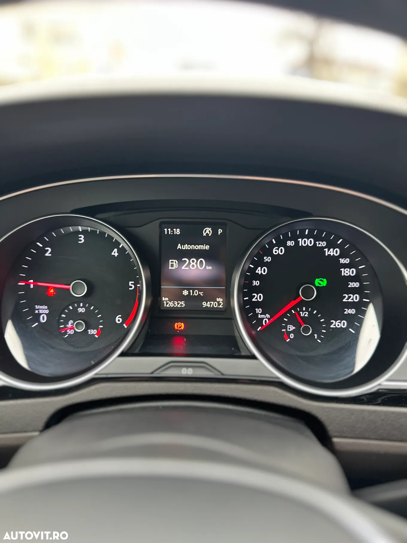 Volkswagen Passat 2.0 TDI DSG Highline - 11