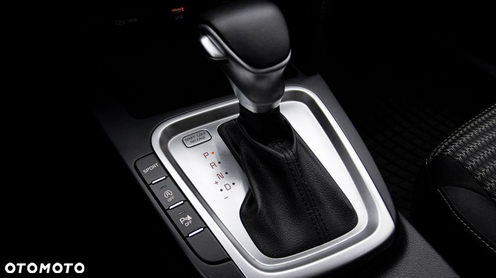 Kia XCeed 1.5 T-GDI M DCT - 19