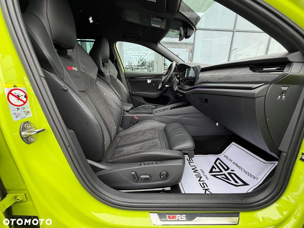 Skoda Octavia 2.0 TDI DSG RS - 17