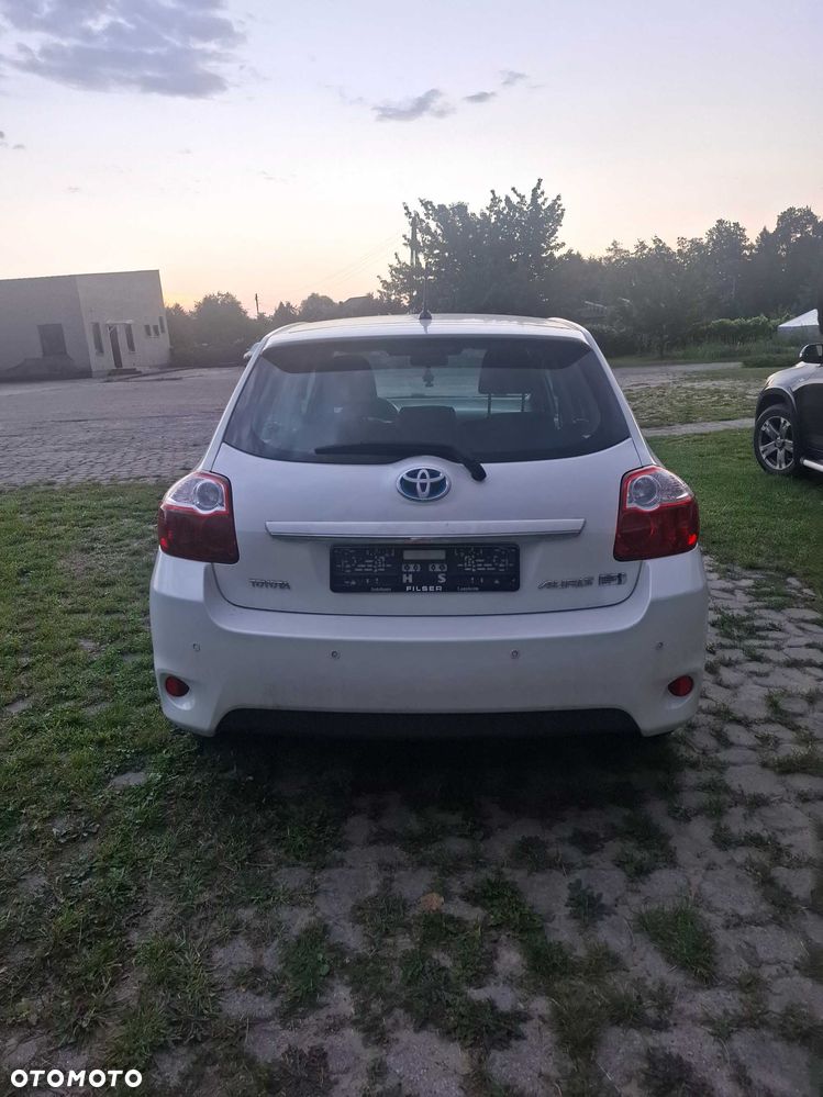 Toyota Auris - 2