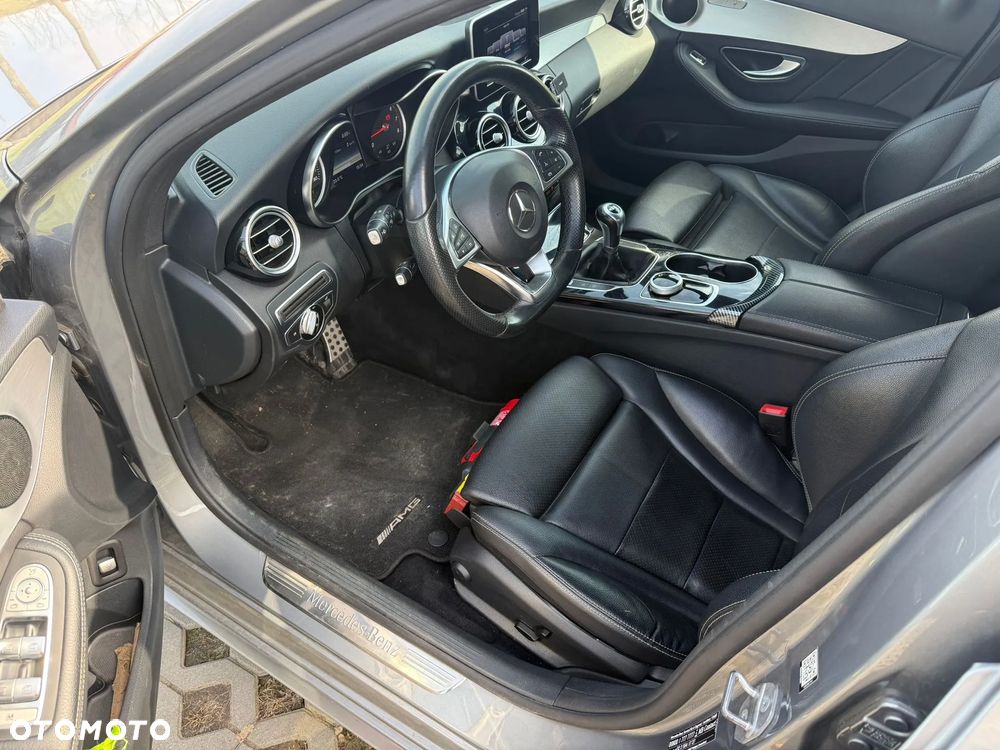 Mercedes-Benz Klasa C 160 - 10