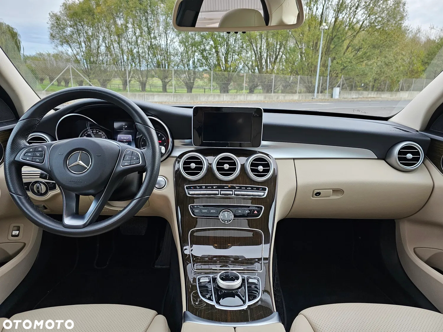 Mercedes-Benz Klasa C 300 7G-TRONIC - 14