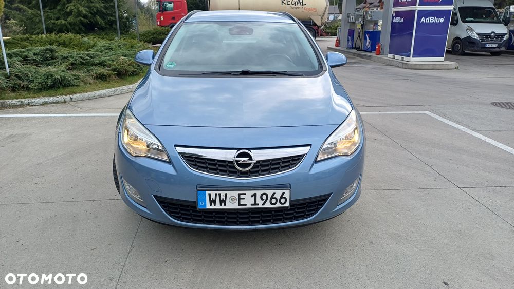 Opel Astra 1.4 Turbo - 2