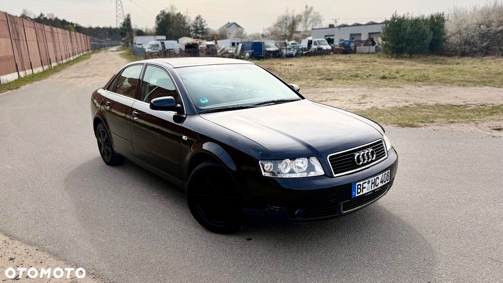 Audi A4 Limousine 2 - 4