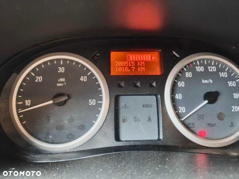 Opel Vivaro - 4