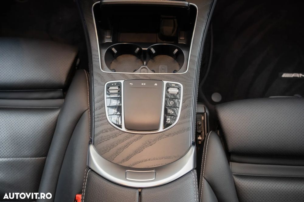 Mercedes-Benz GLC Coupe 300 4MATIC MHEV - 30