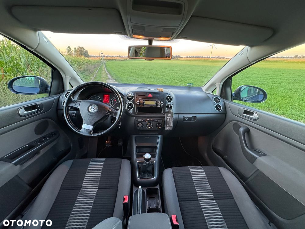 Volkswagen Golf Plus 1.9 TDI Comfortline - 9