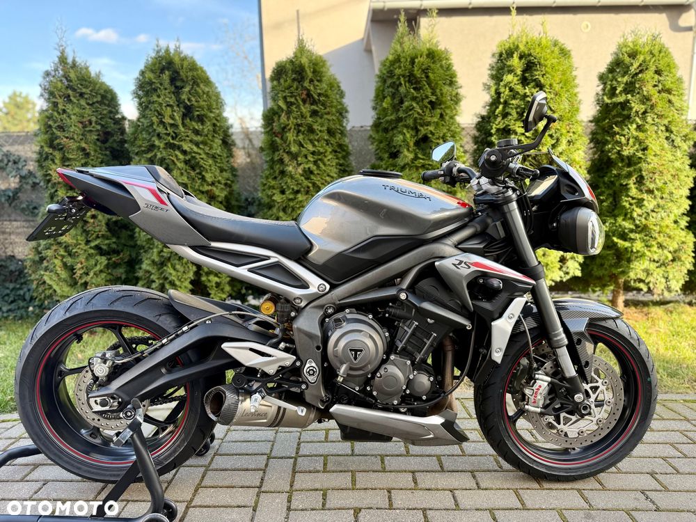 Triumph Street Triple - 2
