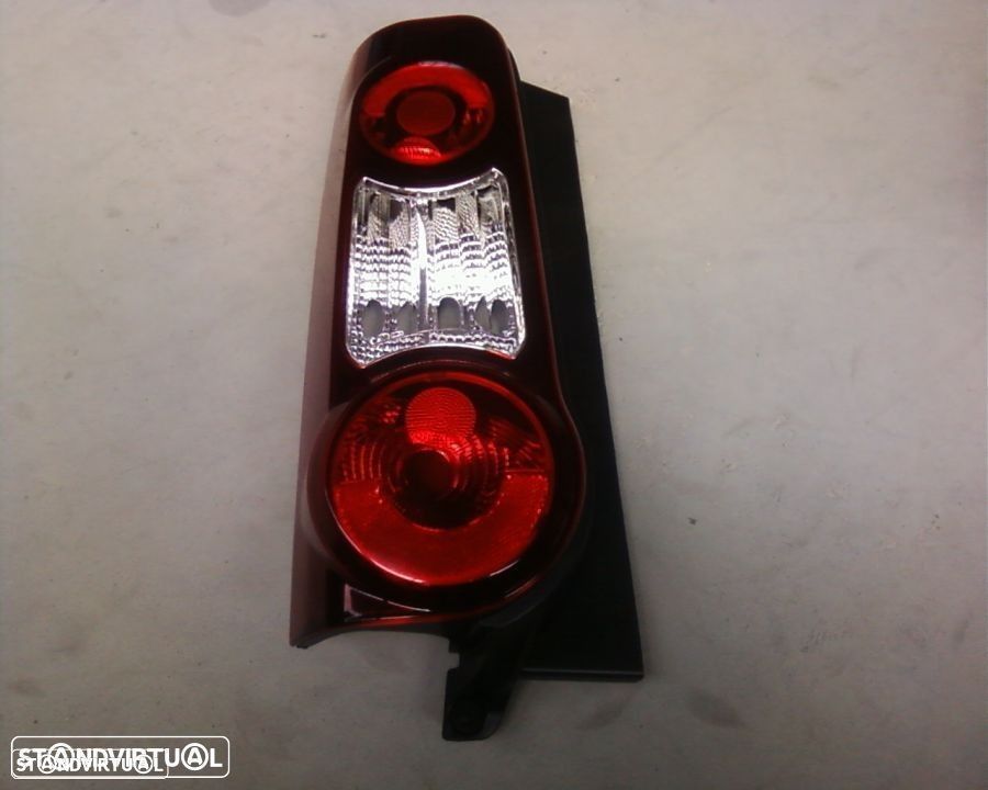farolins stop citroen berlingo peugeot partner ( NOVO ) - 2