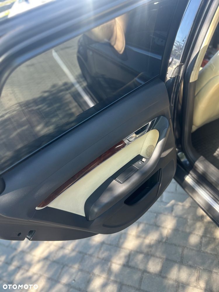 Audi A6 Avant 3.0 TDI DPF quattro tiptronic - 17