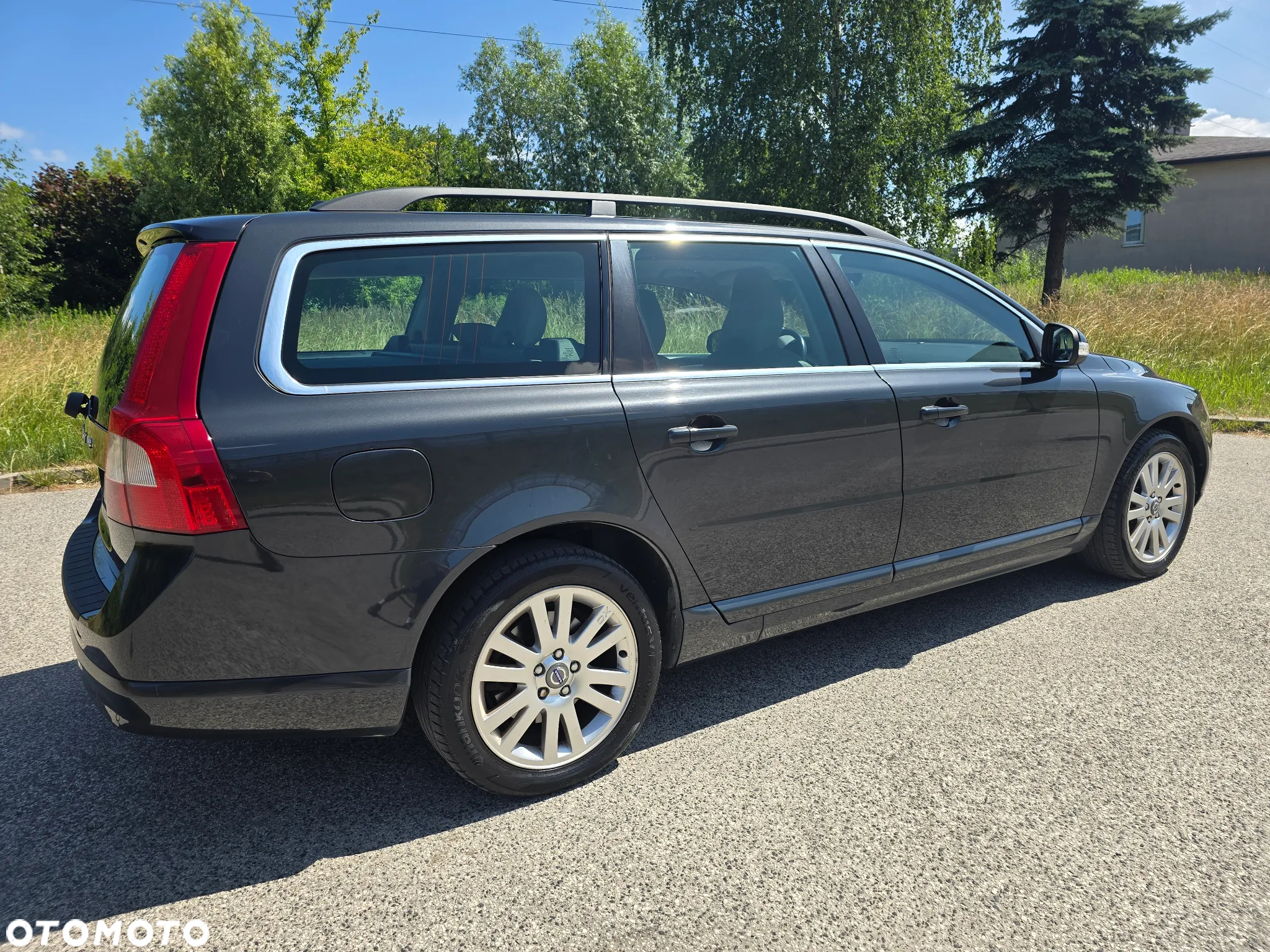 Volvo V70 2.0D Momentum - 13