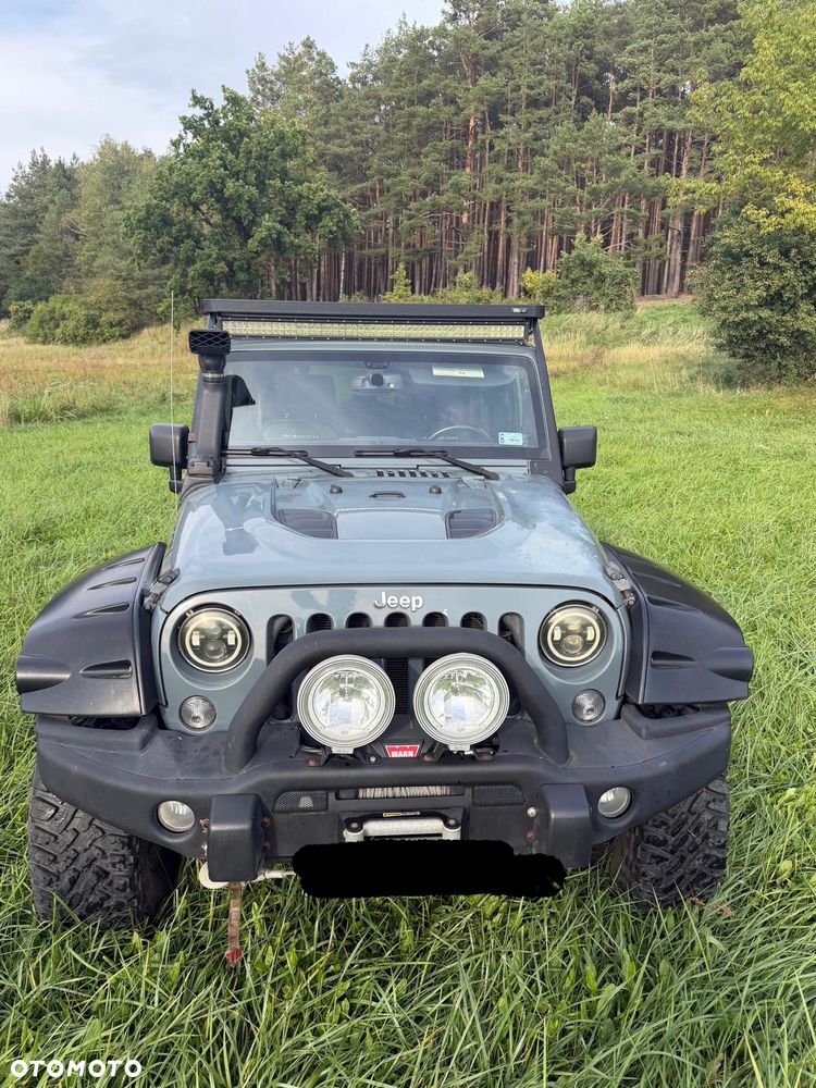 Jeep Wrangler - 9