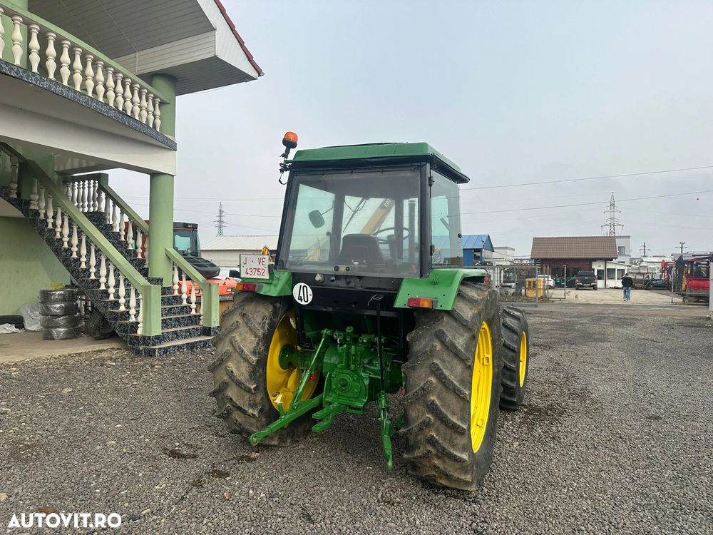 John Deere 2150 - 8