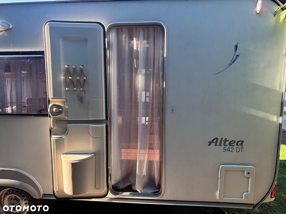 Adria Altea 542 dt - 3