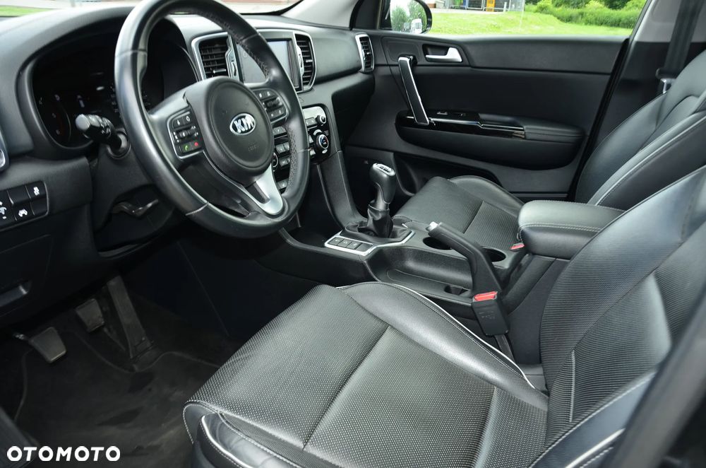 Kia Sportage 1.7 CRDI XL 2WD - 17