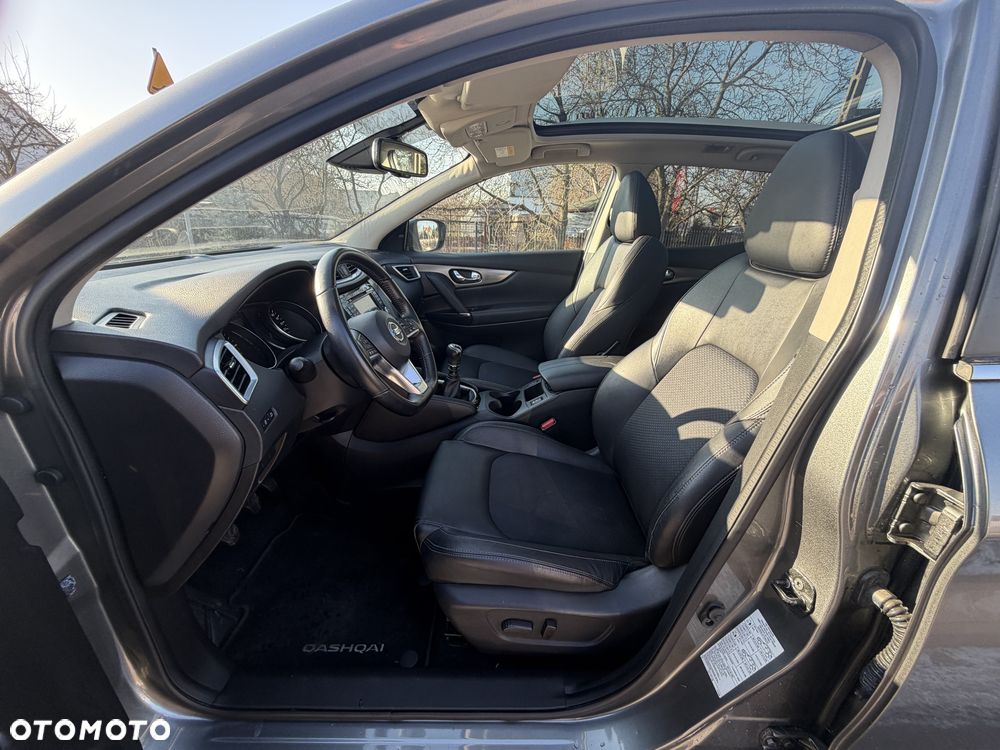 Nissan Qashqai - 26