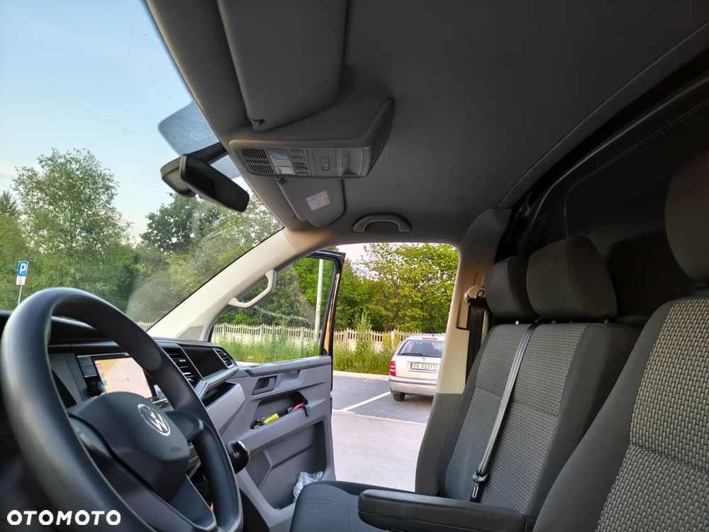 Volkswagen Transporter - 17