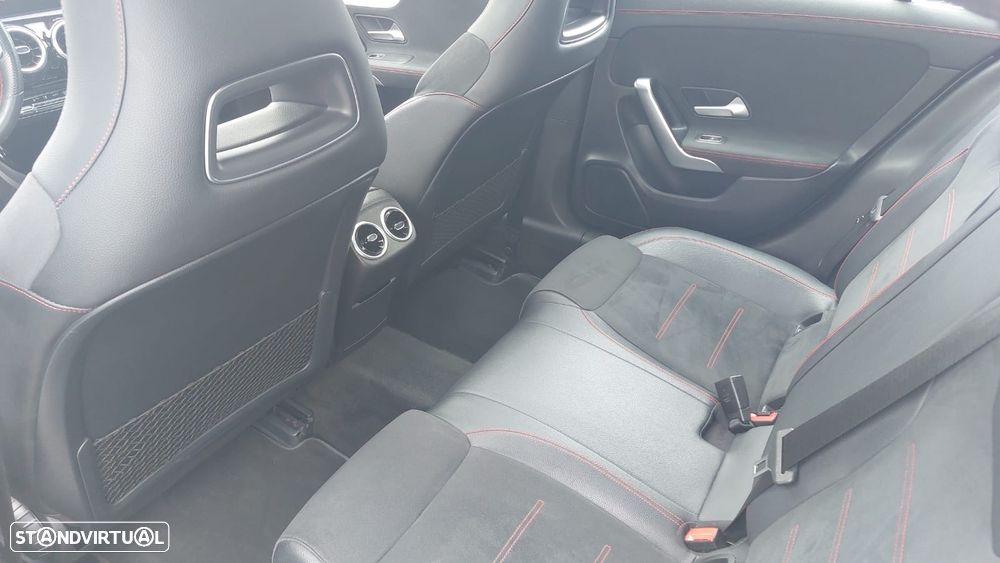 Mercedes-Benz CLA 200 d Shooting Brake AMG Line Aut. - 7
