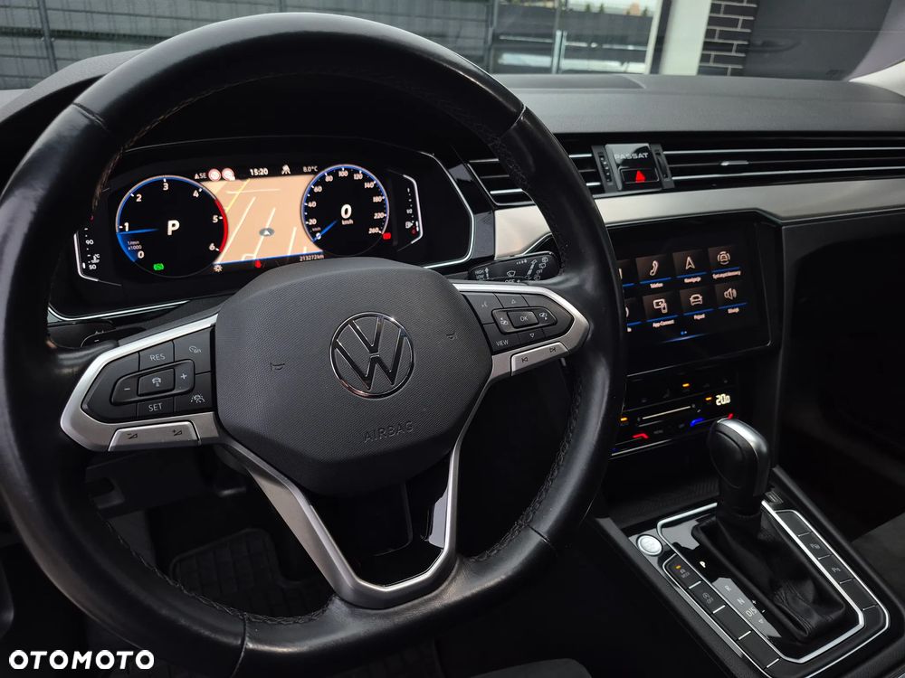 Volkswagen Passat 2.0 TDI Elegance DSG - 11