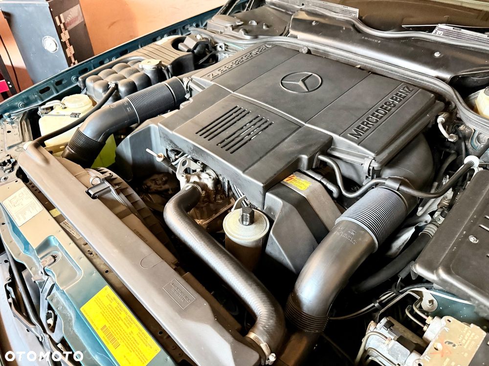 Mercedes-Benz SL - 17