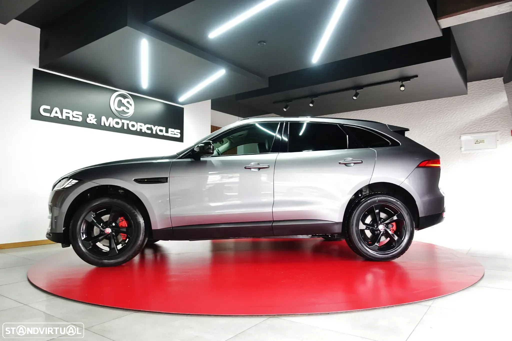 Jaguar F-Pace 2.0 i4D R-Sport Aut. - 4