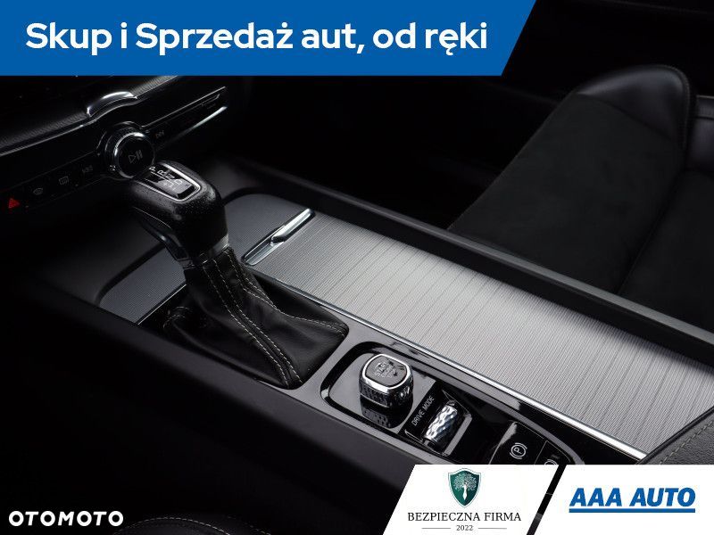 Volvo XC 60 - 15