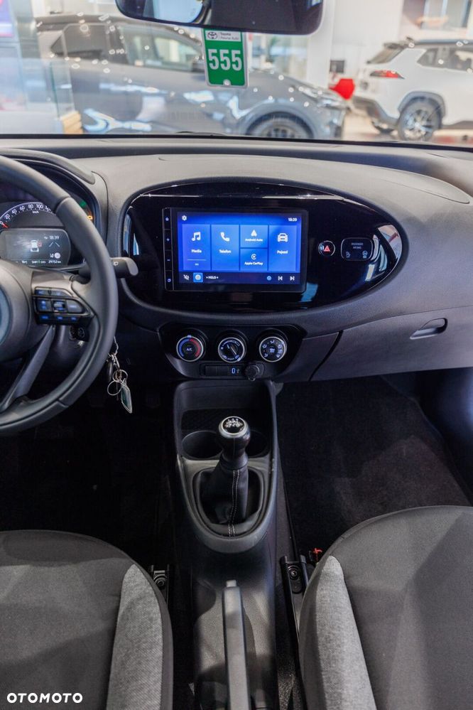 Toyota Aygo X - 35