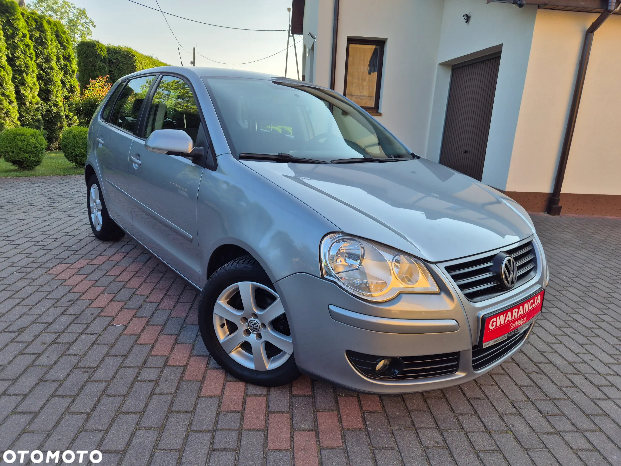 Volkswagen Polo 1.4 16V Sportline - 2