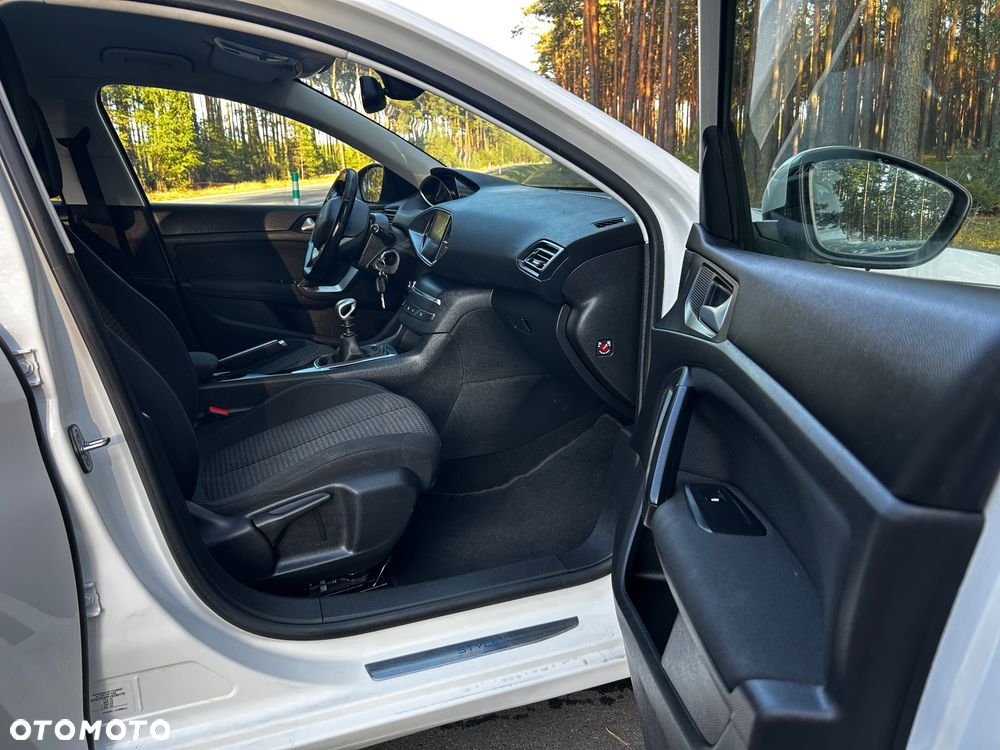 Peugeot 308 - 9