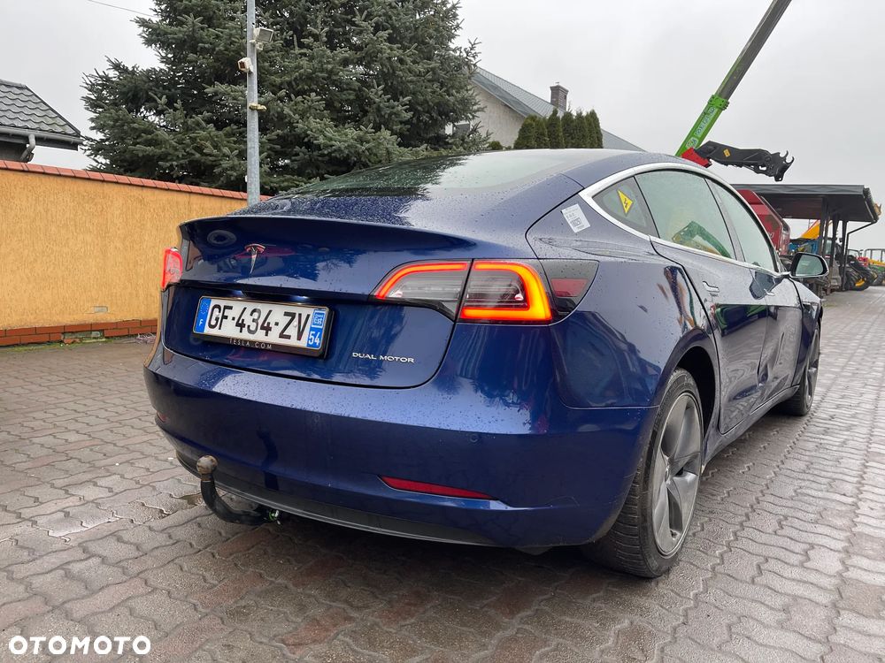 Tesla Model 3 - 34
