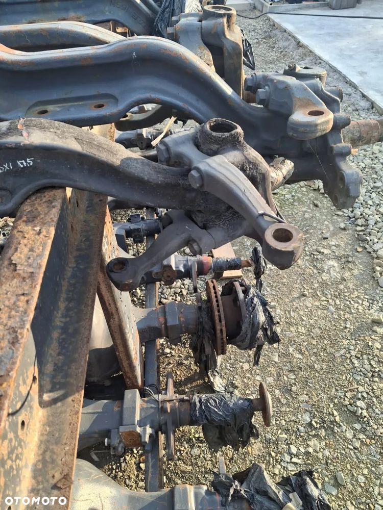 BELKA OŚ PRZEDNIA ZWROTNICE RENAULT MIDLUM DXI RENAULT GAMA D 17.5 - 4