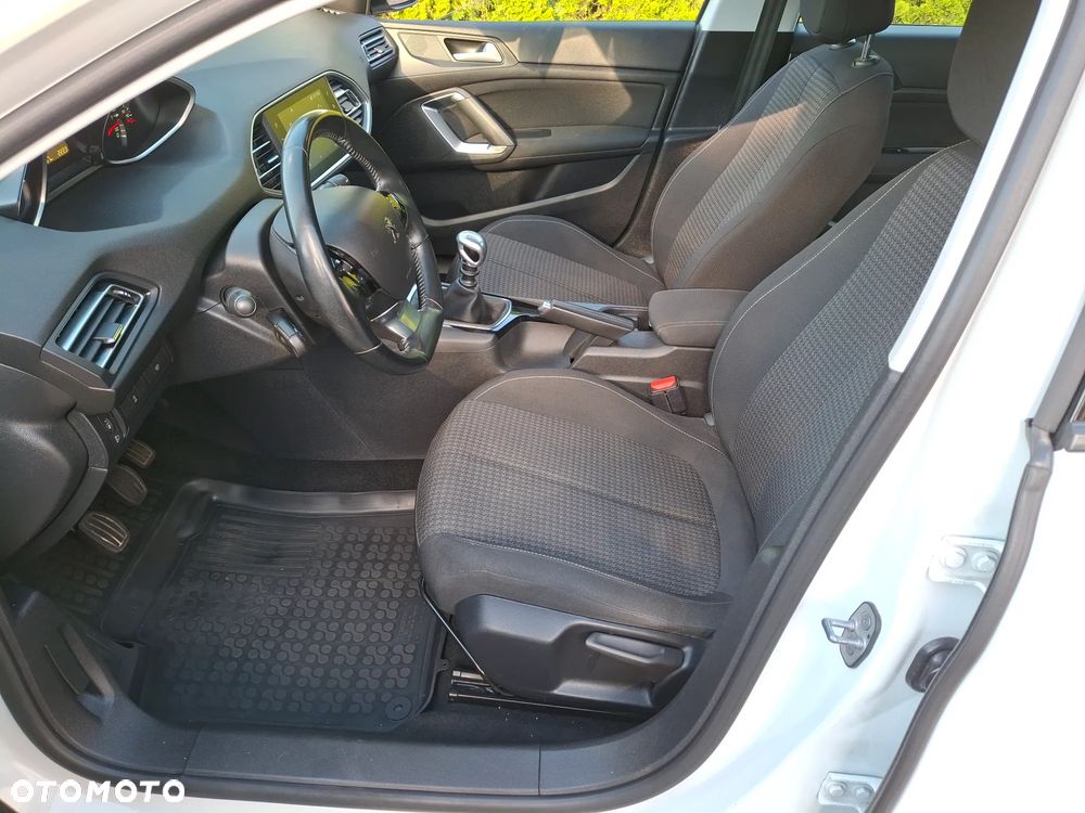 Peugeot 308 1.5 BlueHDi Active Pack Business S&S - 16