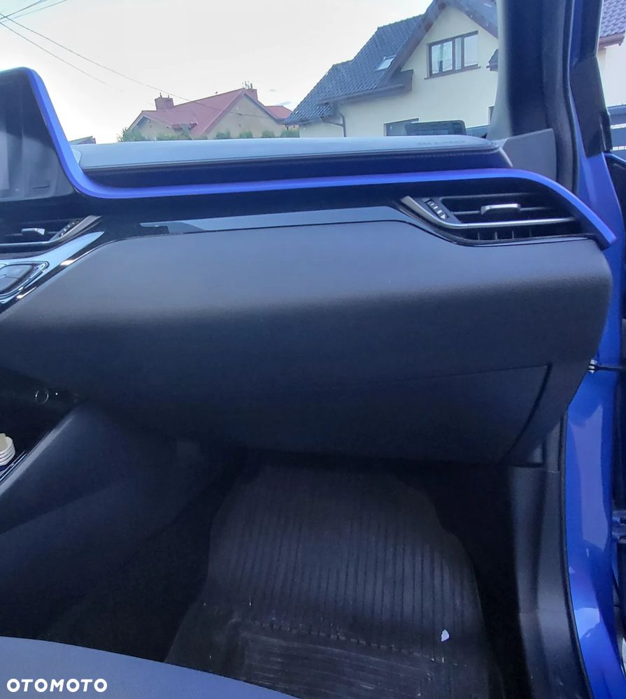 Toyota C-HR 1.8 Hybrid Dynamic - 18