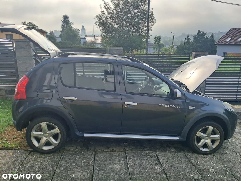 Dacia Sandero - 11