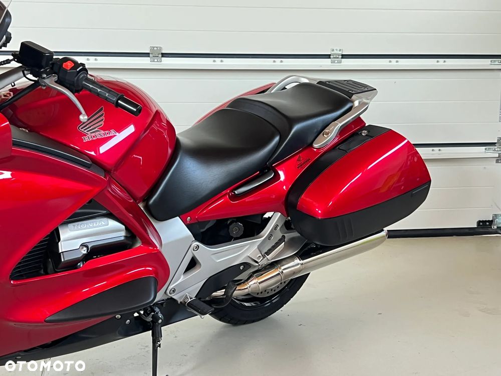 Honda ST - 7
