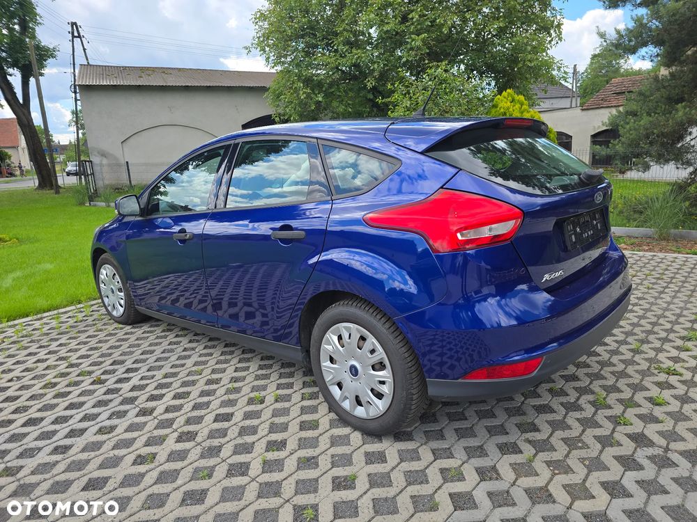 Ford Focus 1.0 EcoBoost 99g Trend - 6