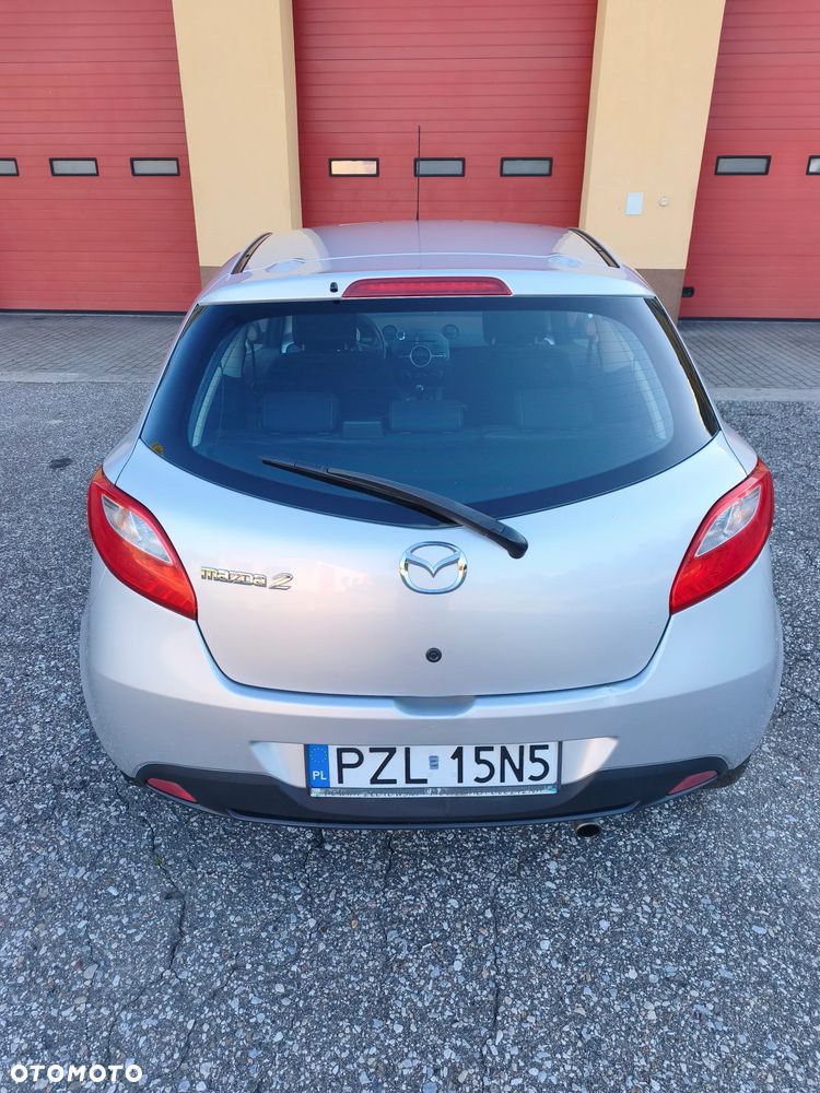 Mazda 2 - 3