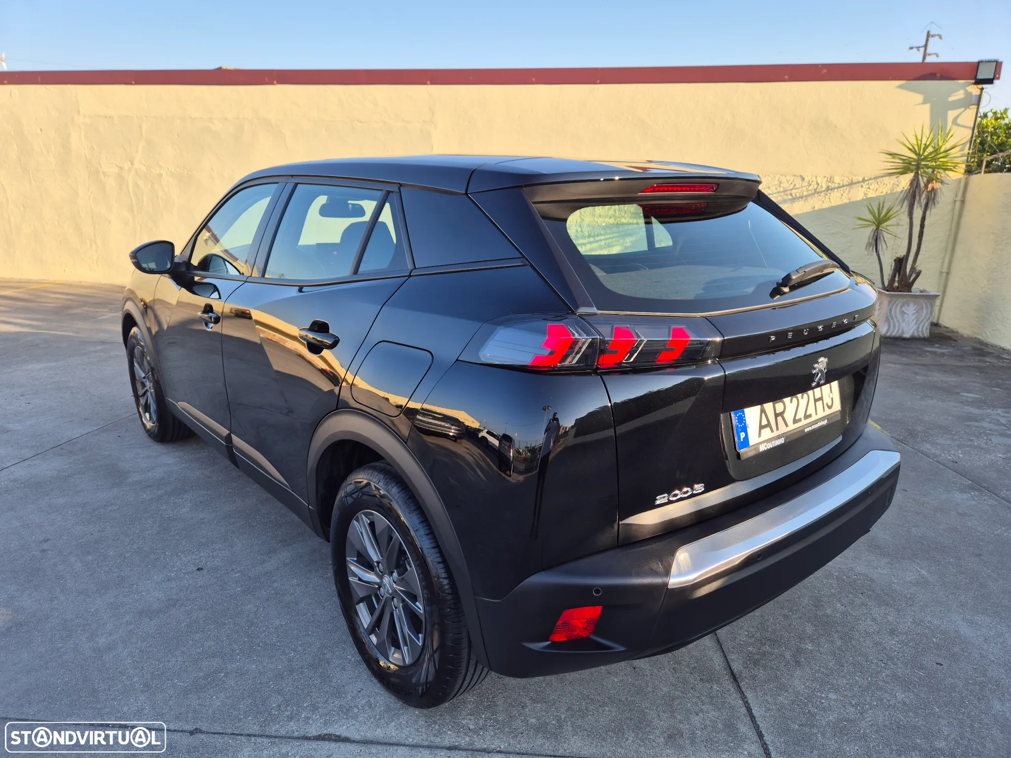 Peugeot 2008 1.2 PureTech Active Pack - 15