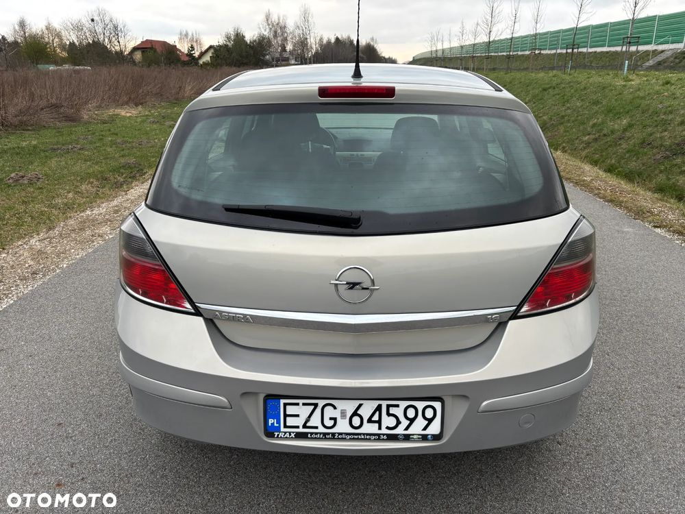 Opel Astra - 4