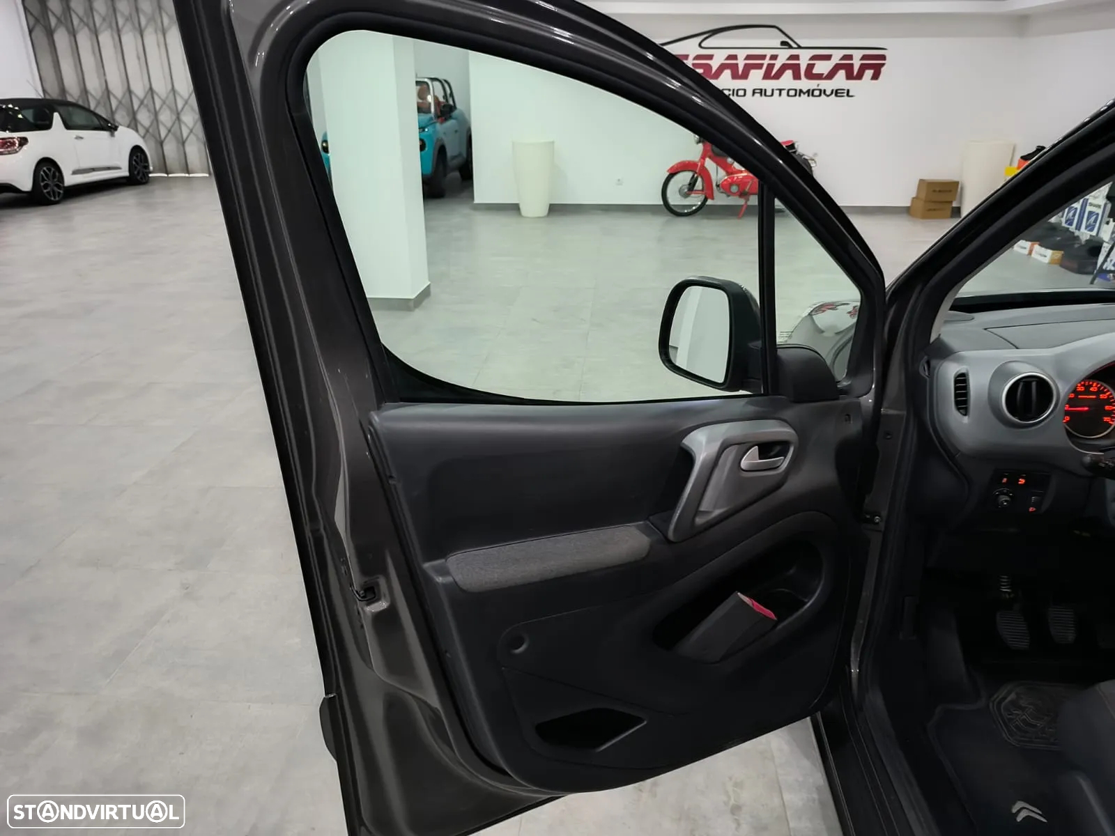 Citroën Berlingo 1.6 BlueHDi Feel 7L - 18