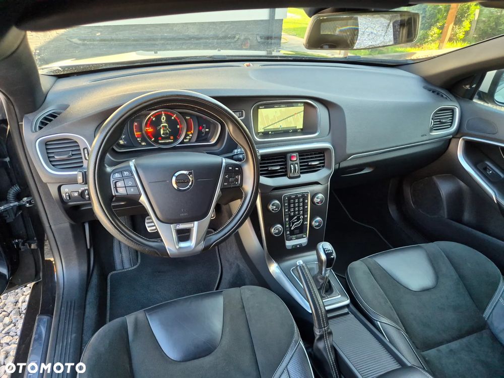 Volvo V40 D3 RDesign - 30