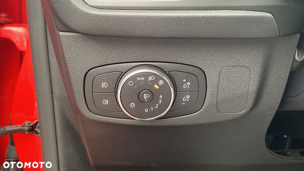 Ford Focus 1.0 EcoBoost mHEV Titanium X - 23