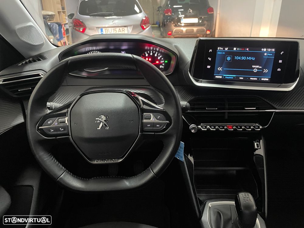 Peugeot 208 1.2 PureTech Active - 19