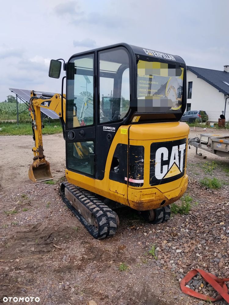Caterpillar 301.8C - 1