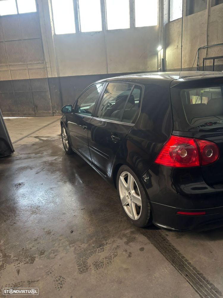 VW Golf - 4
