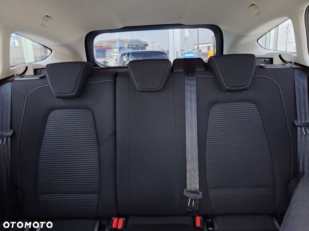 Ford Focus - 25